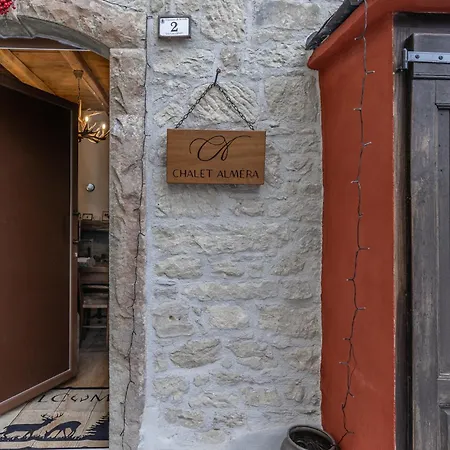 Alméra-centro Storico,vasca Idromassaggio *