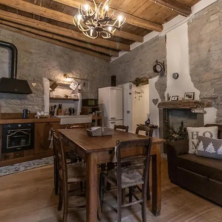 Almera-centro Storico,vasca Idromassaggio Dağ evi *