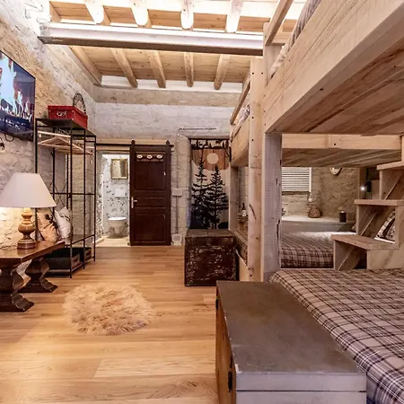 Almera-centro Storico,vasca Idromassaggio *