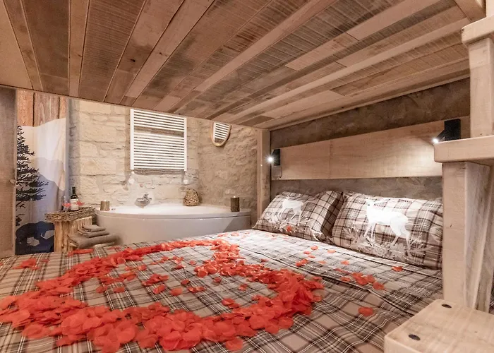 Chalet Almera-centro Storico,vasca Idromassaggio Sestola