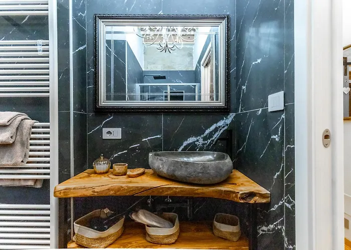 Chalet Almera-centro Storico,vasca Idromassaggio *