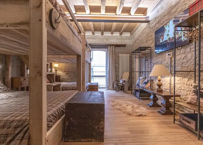 Chalet Almera-centro Storico,vasca Idromassaggio Sestola