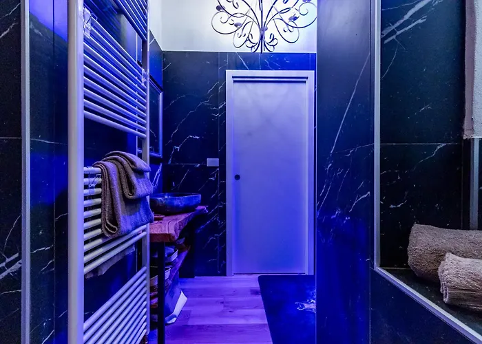 Chalet Almera-centro Storico,vasca Idromassaggio