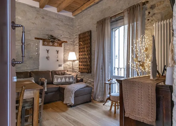 Chalet Almera-centro Storico,vasca Idromassaggio *