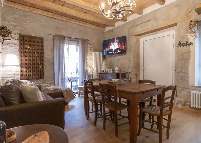 Almera-centro Storico,vasca Idromassaggio Sestola